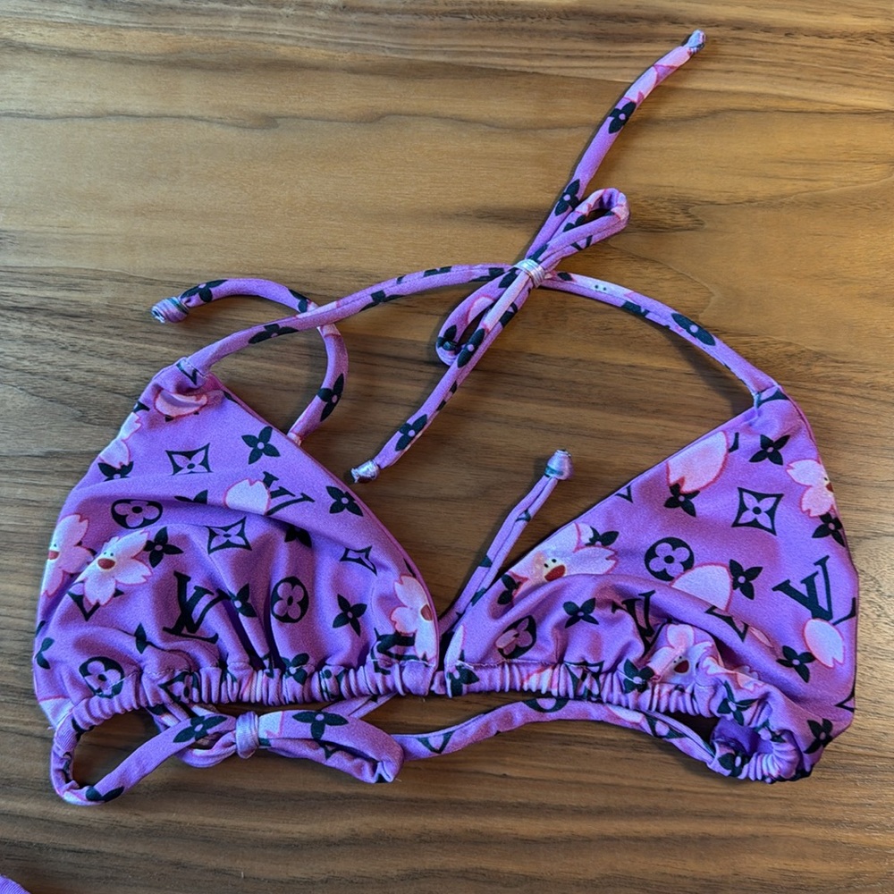 Louis Vuitton Bikini- not authentic, handmade LV printed purple fabric - Picture 2 of 4